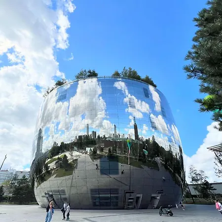 In Holland By Water With Sauna Hébergement de vacances