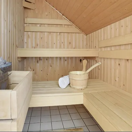 In Holland By Water With Sauna Casa vacanze Simonshaven