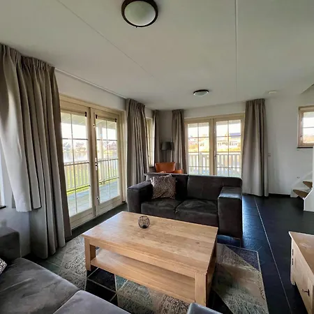 In Holland By Water With Sauna Дом отдыха