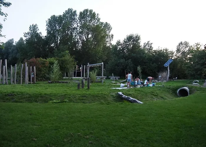 Дом отдыха In Holland By Water With Sauna *